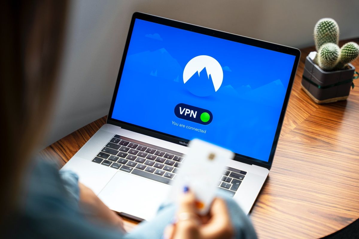 Máy tính xách tay hiển thị VPN